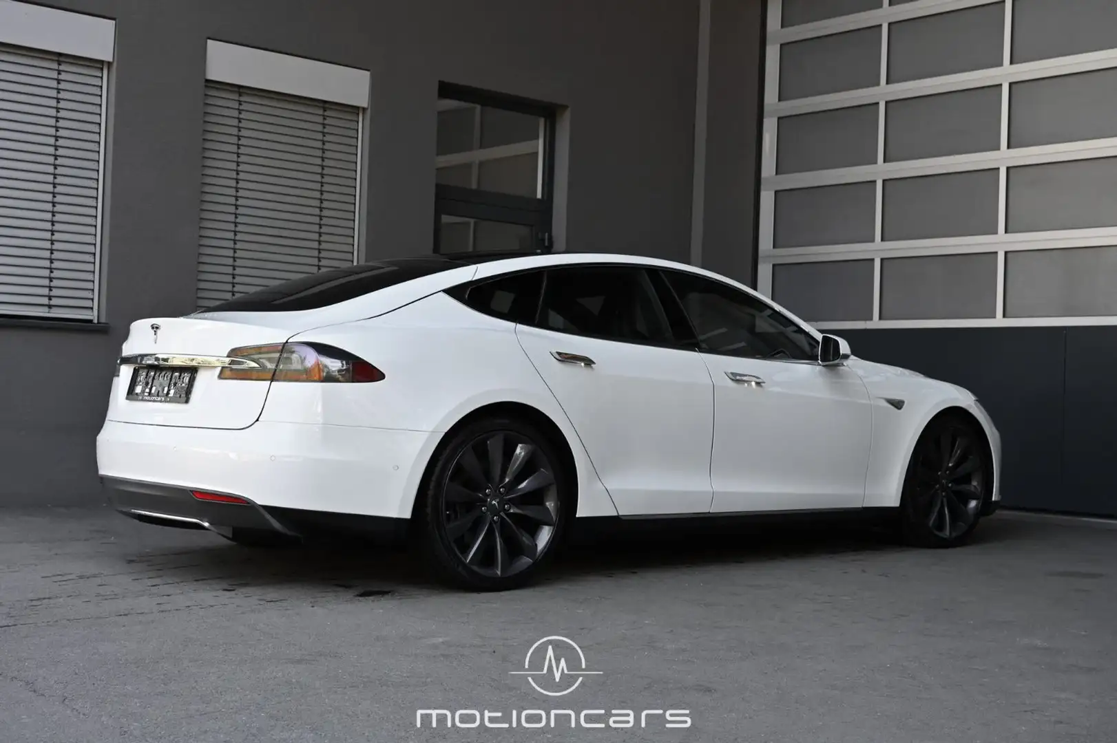 Tesla Model S Dual 85 kWh Pickerl NEU Weiß - 2
