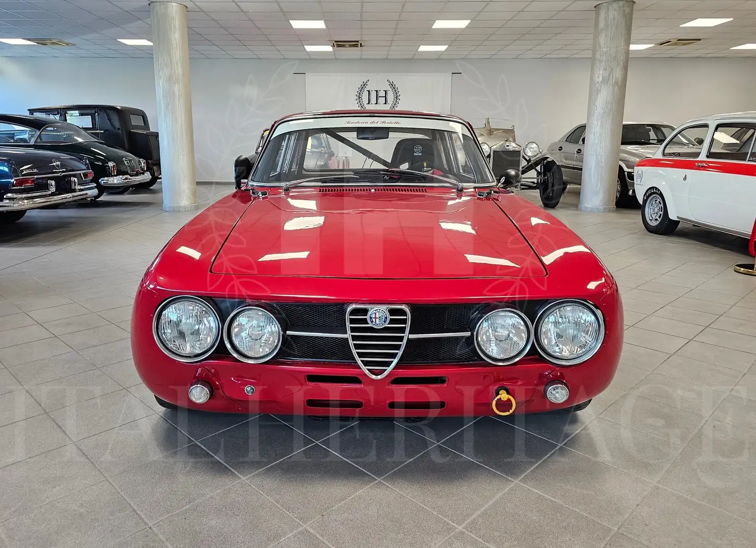 Alfa Romeo GT Am Rouge - 2