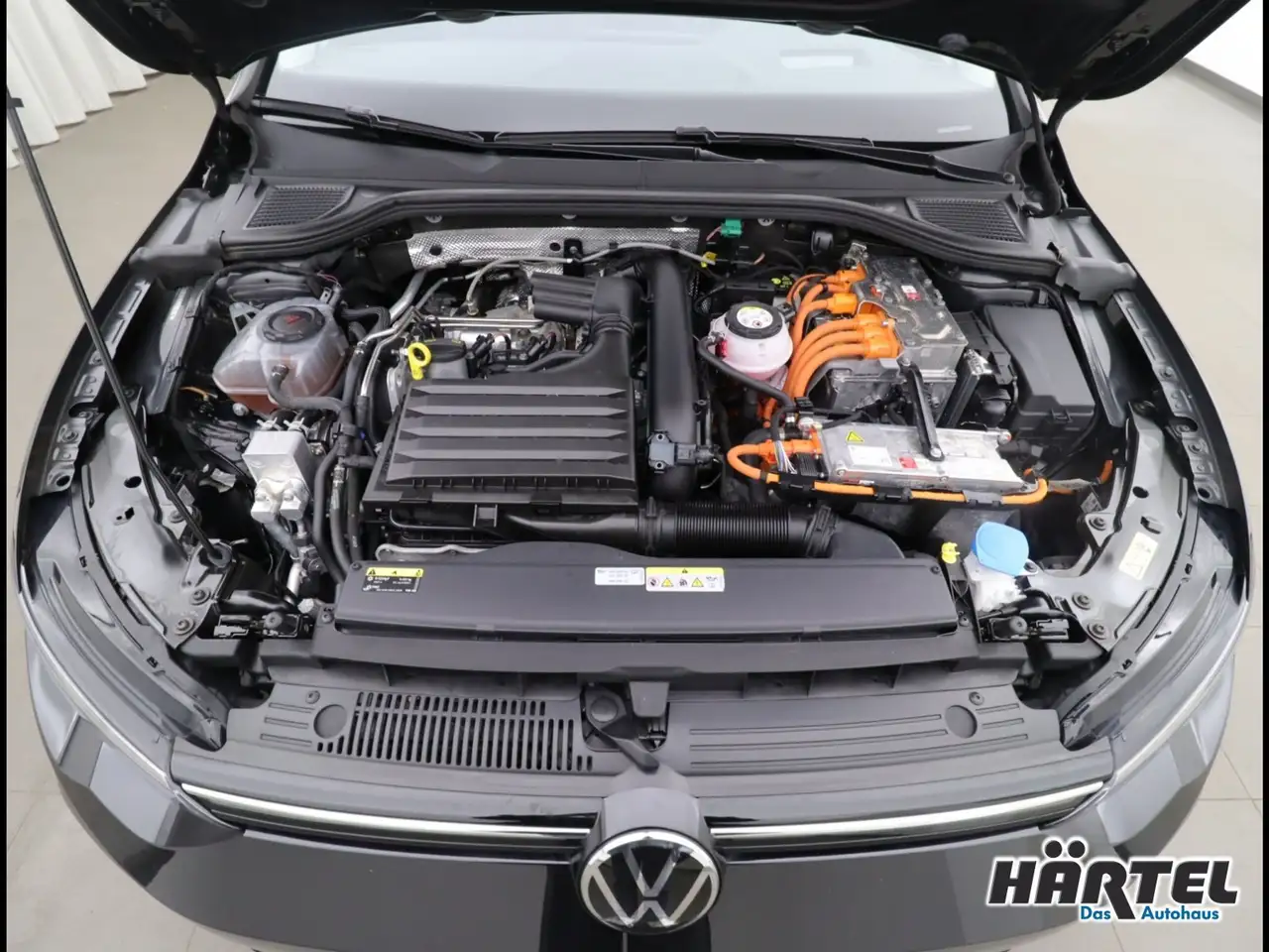 Volkswagen Golf 8 STYLE 1.4 TSI EHYBRID DSG (+ACC-RADAR) Navi 5