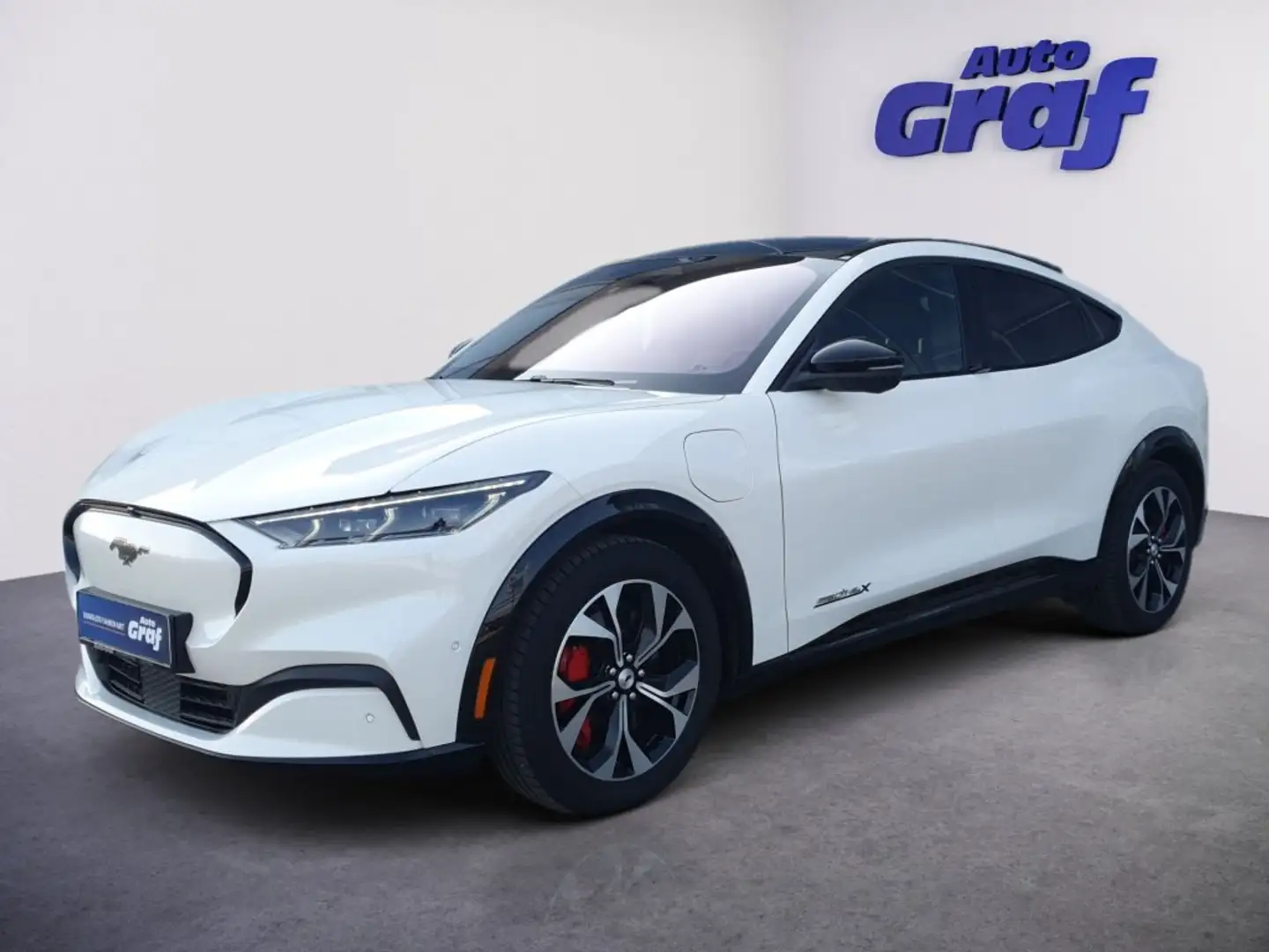 Ford Mustang Mach-E Elektro 99kWh Extended Range AWD Premium Weiß - 1