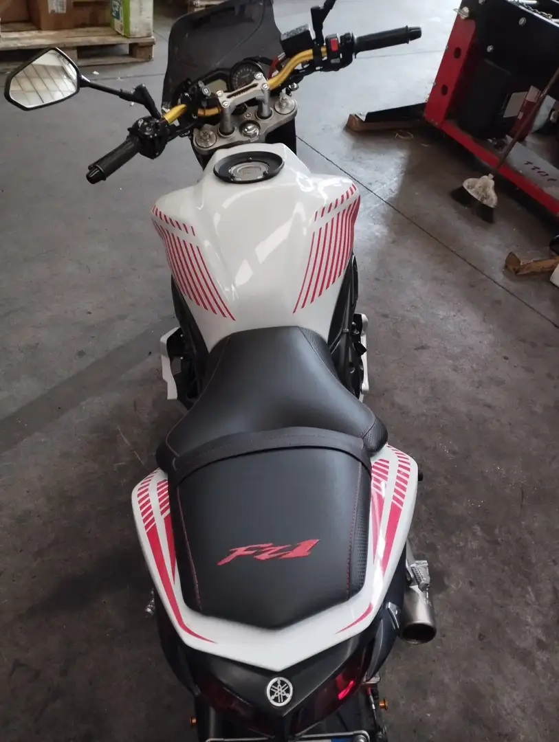 Yamaha FZ 1 Naked Blanc - 2