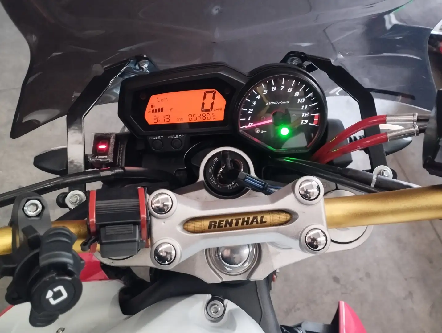 Yamaha FZ 1 Naked Blanc - 1