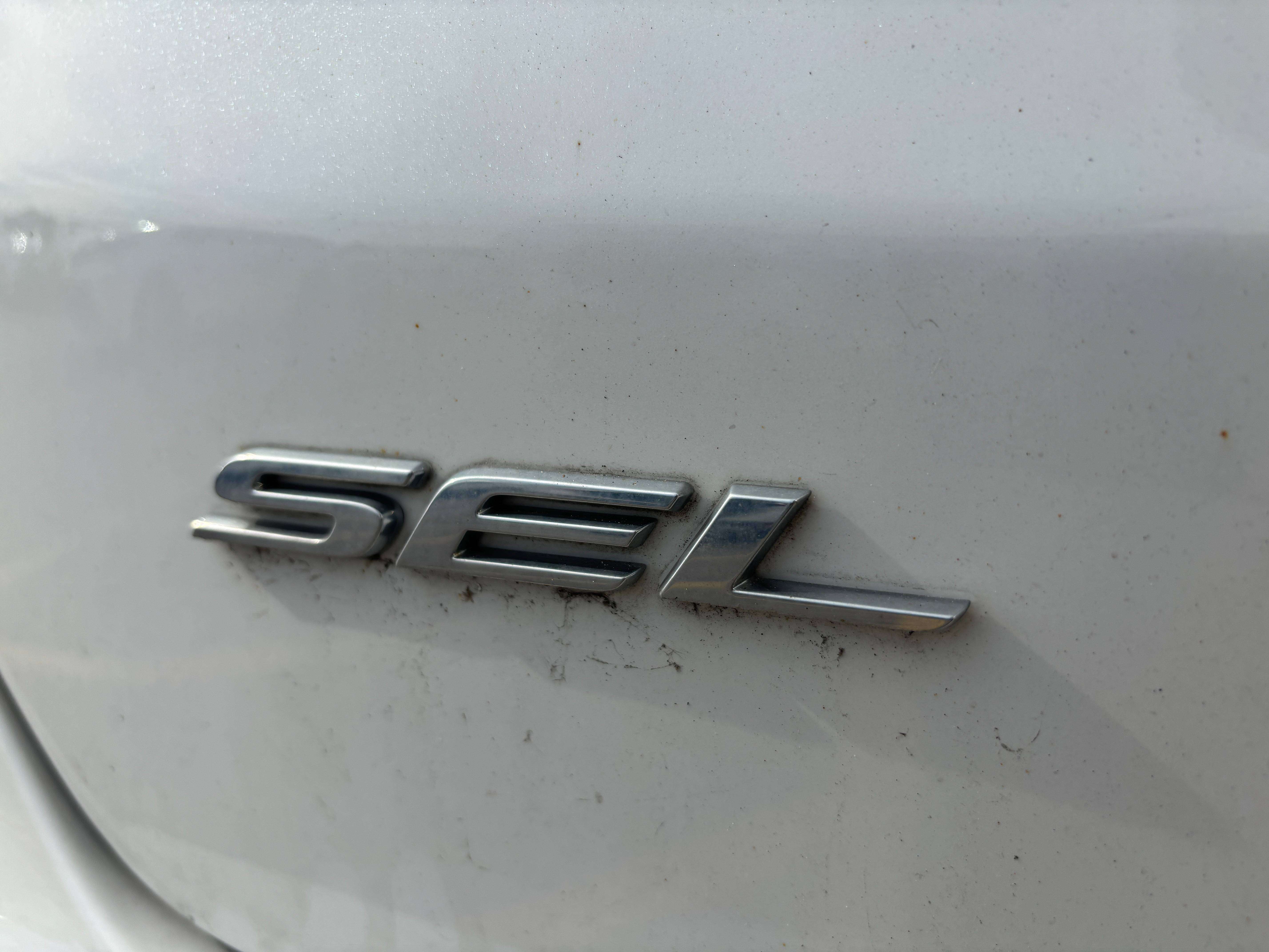 used 2022 Ford Edge car, priced at $22,995