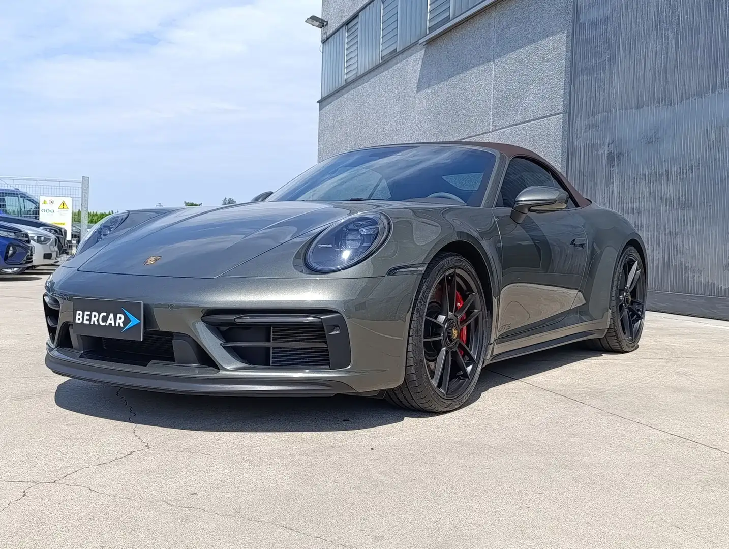Porsche 911 Carrera 4 GTS Cabriolet*SEDILI VENTILATI+RISCALDA - 1
