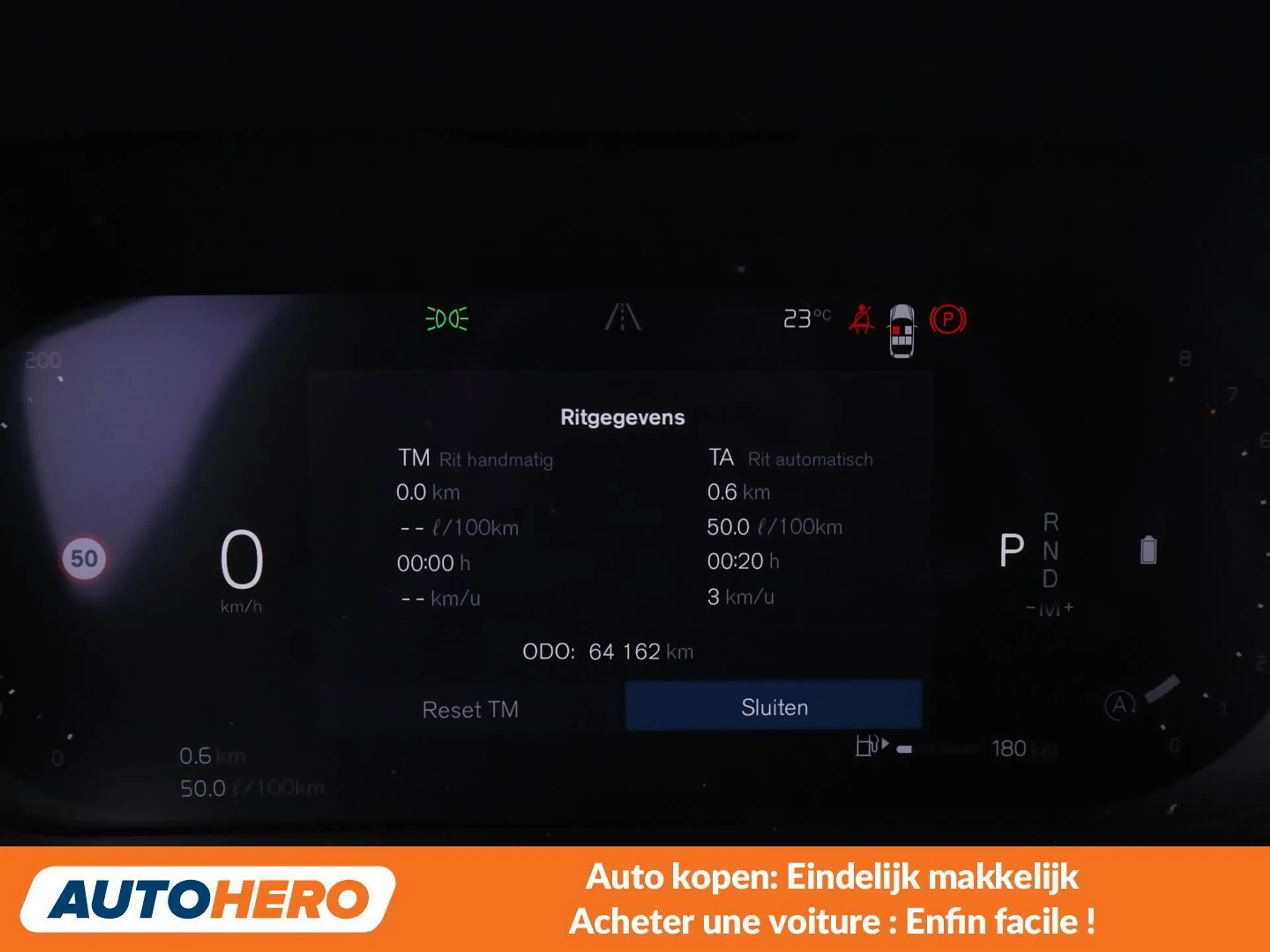 Volvo XC60 2.0 B4 Mild-Hybrid Plus Dark 2WD — photo 6
