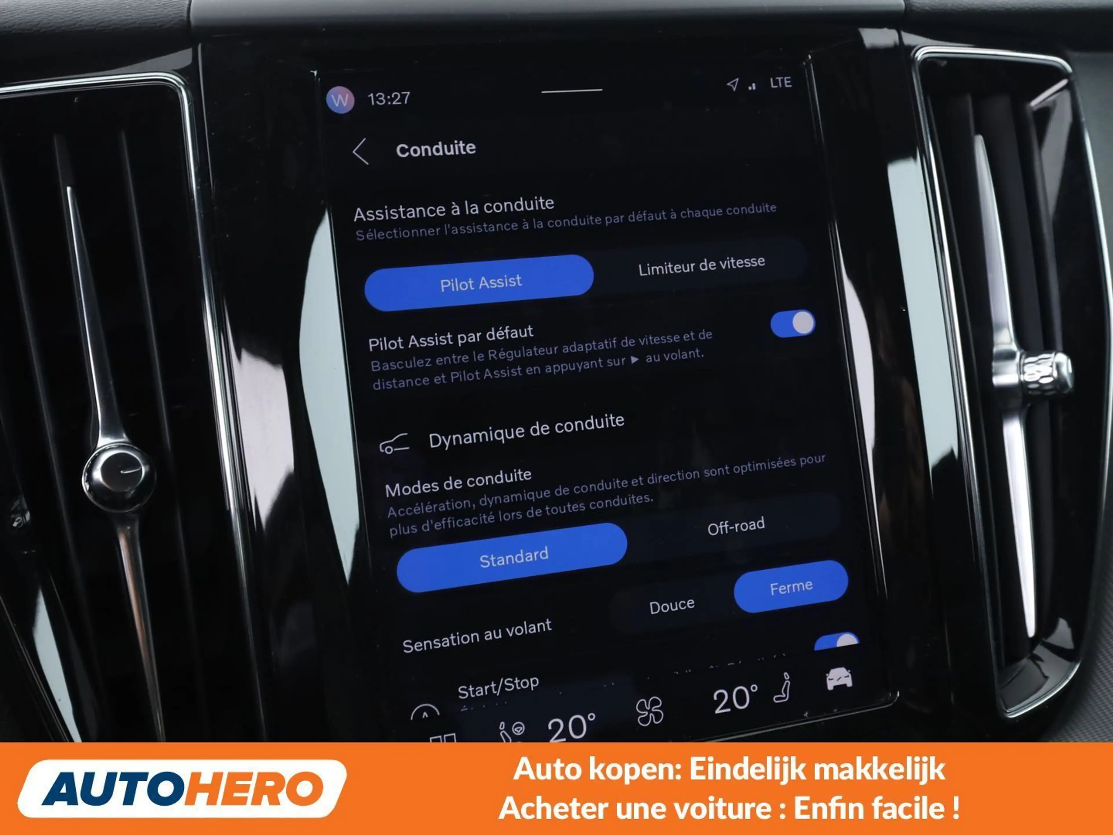 Volvo XC60 2.0 B4 Mild-Hybrid Plus Dark 2WD — photo 11