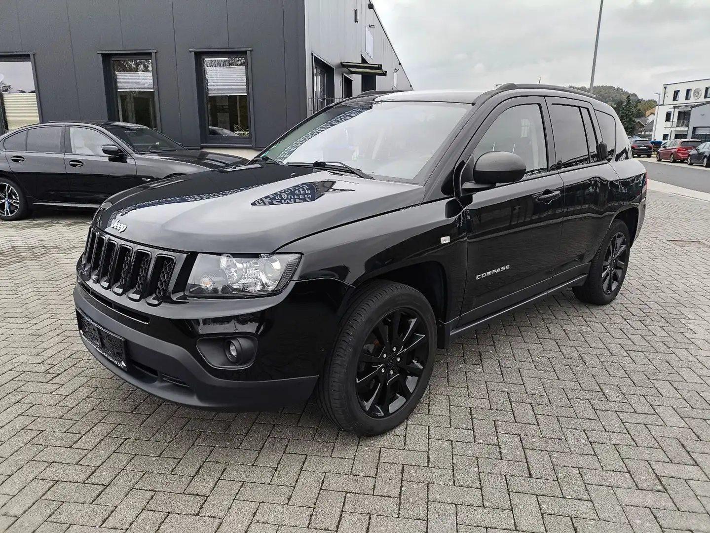 Jeep Compass Limited 4x2,LEDER,KLIMA,3 HAND Schwarz - 1