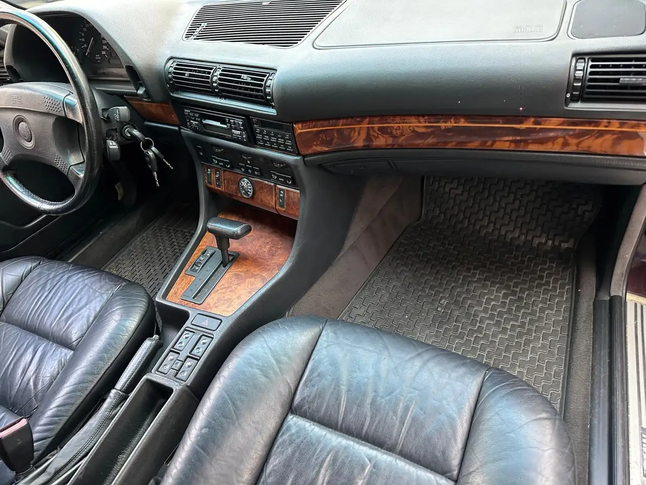 BMW 740 Bild 6
