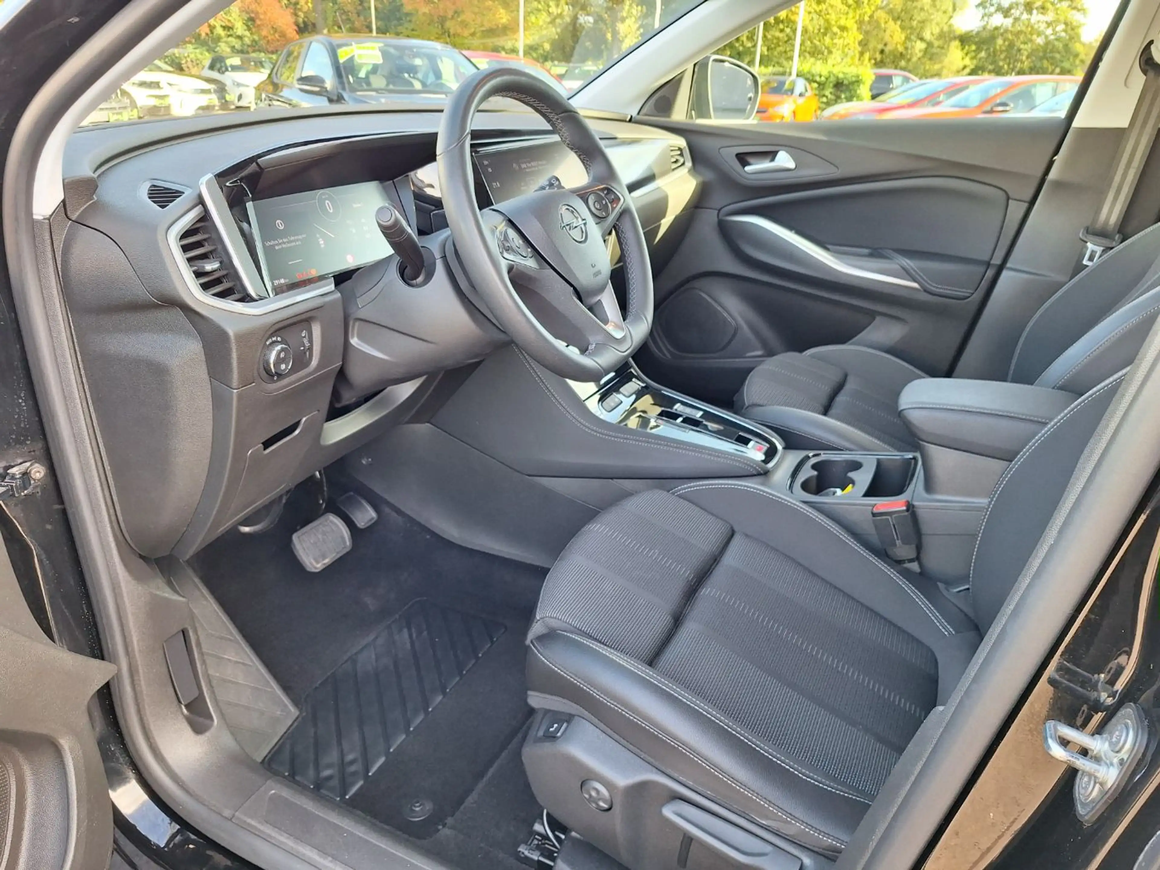 Opel Grandland 1.2 Turbo GS Line inkl. Inspektionspaket Big Deal — photo 7