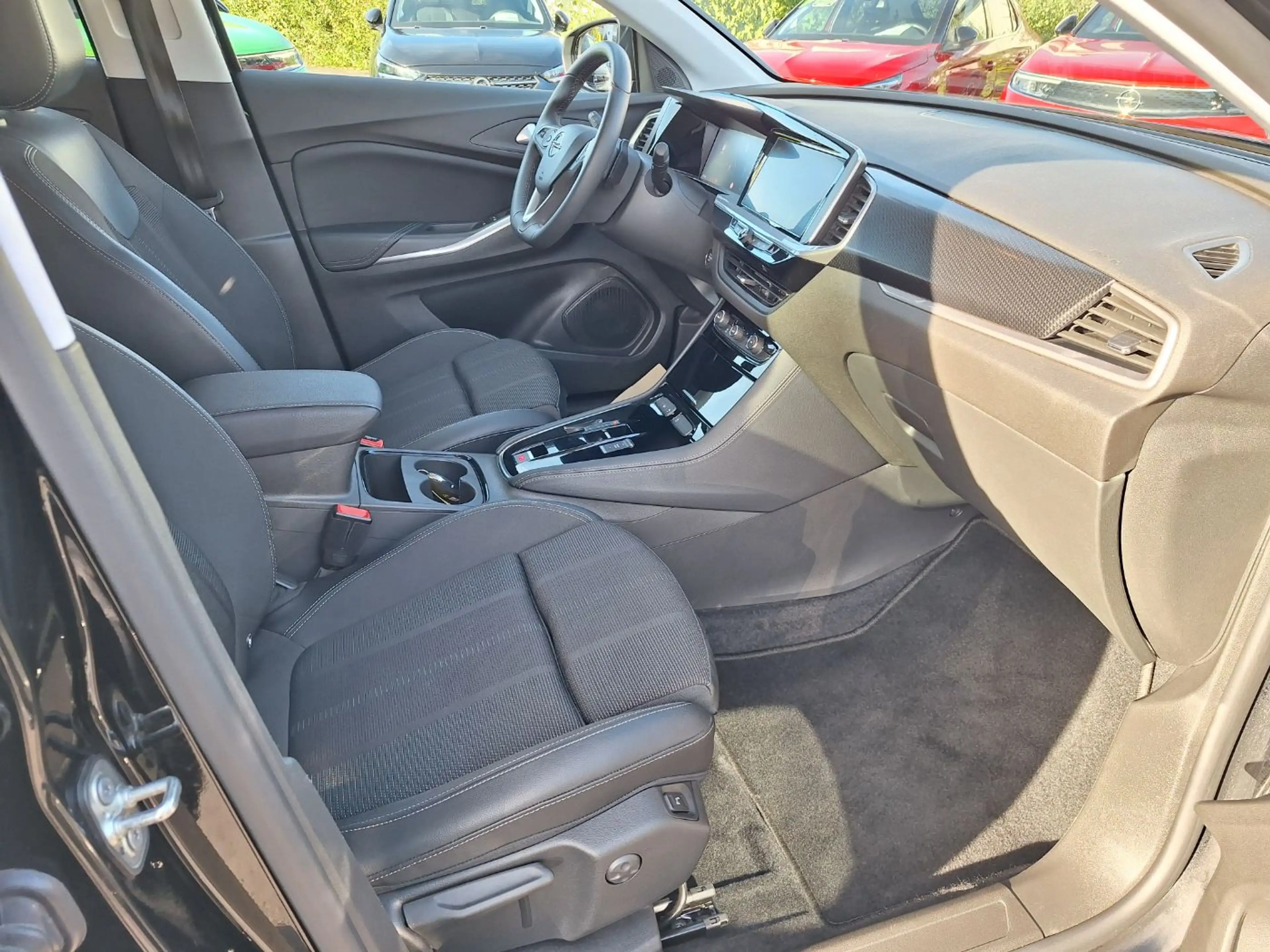 Opel Grandland 1.2 Turbo GS Line inkl. Inspektionspaket Big Deal — photo 8