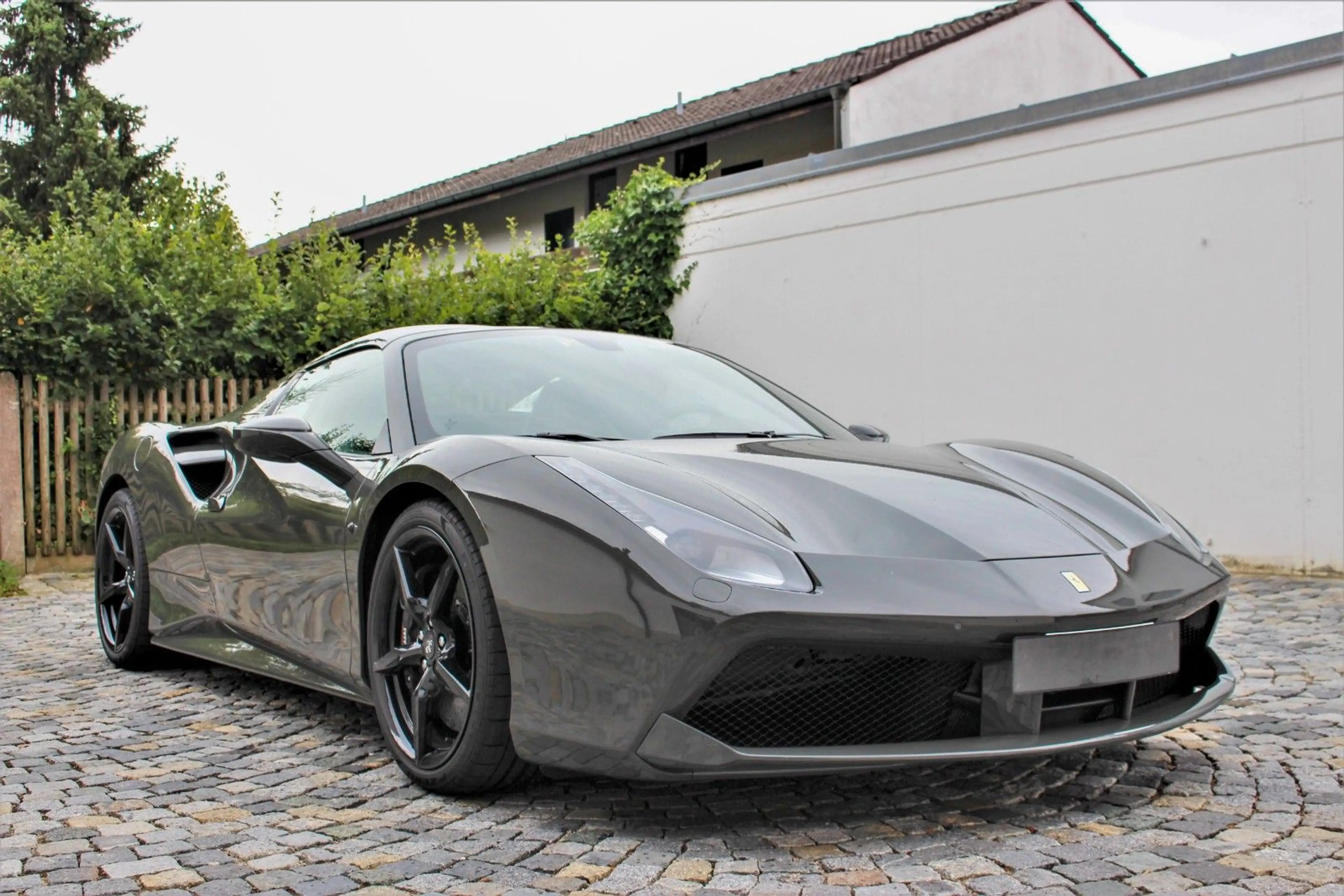 Ferrari 488 / LIFT / DAYTONA / LED LENKRAD / GARA — photo 3