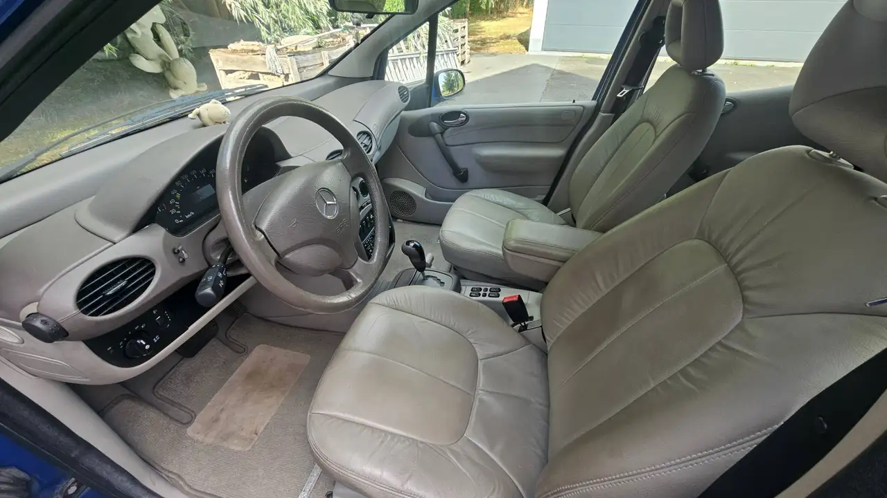 Mercedes-Benz A 190 Elegance, foto 5