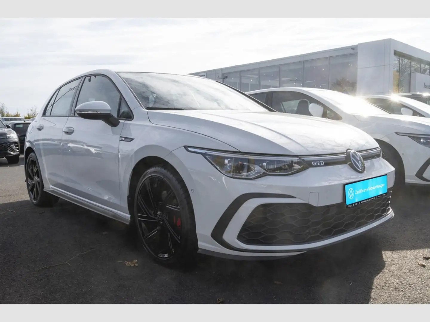 Volkswagen Golf VIII GTD 2.0 TDI DSG AHK, Kamera, ACC, S Weiß - 2