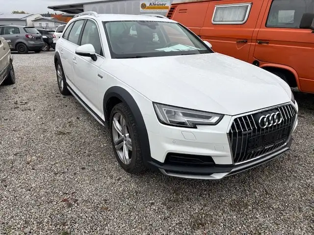 Audi A4 allroad basis