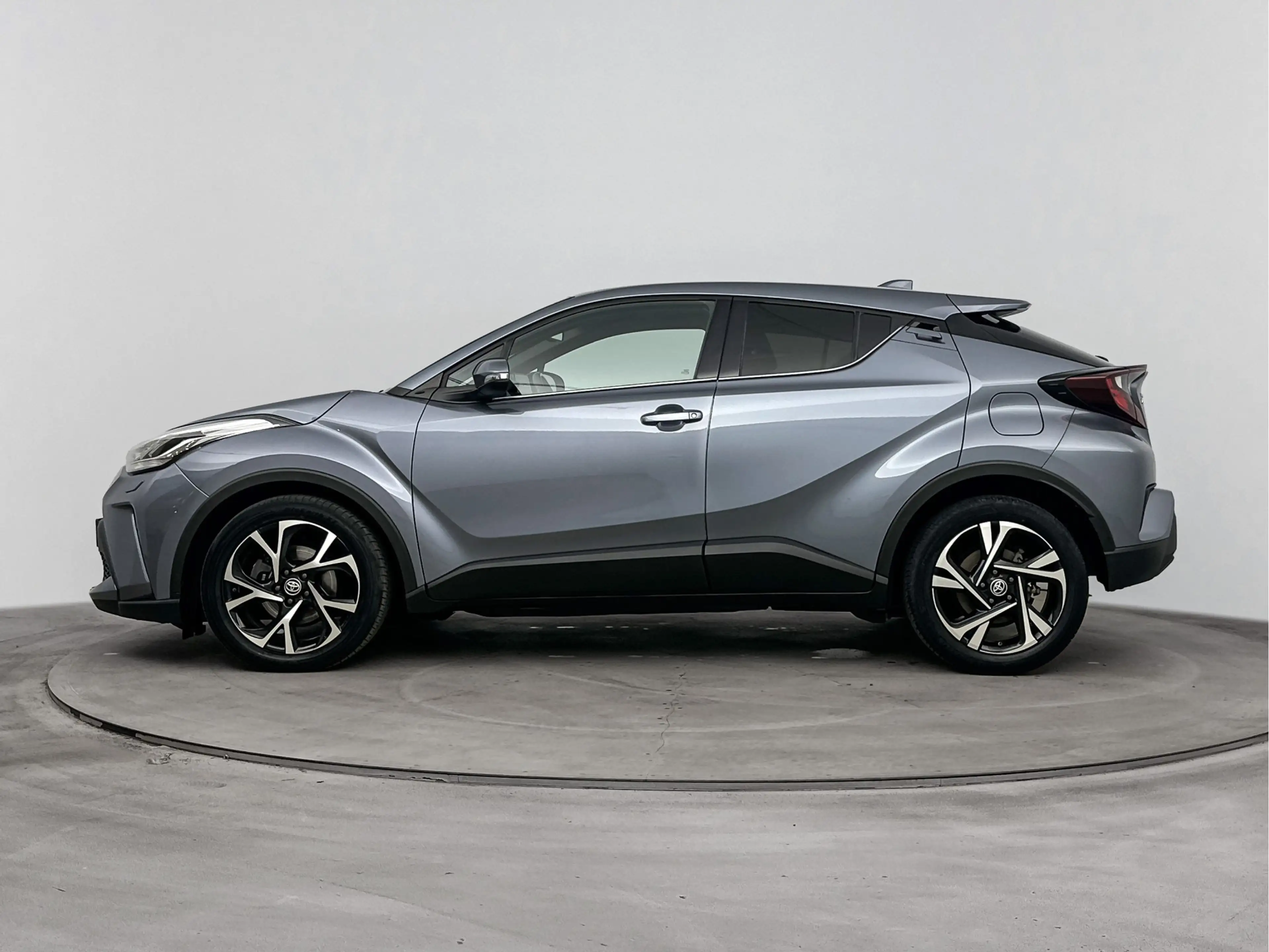 Toyota C-HR 1.8 Hybrid Dynamic + | Dealer onderhouden | Stoel+ — photo 3