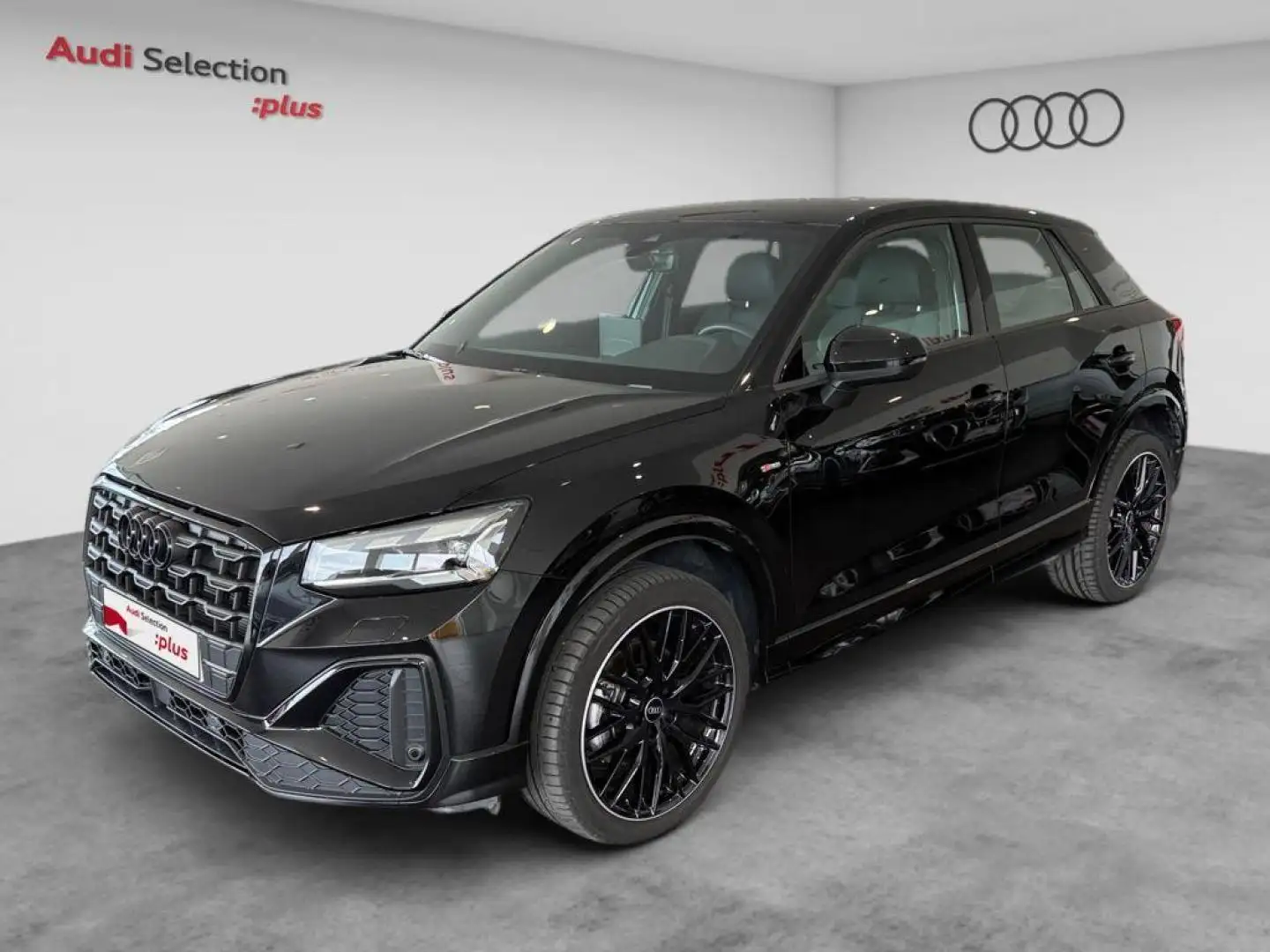 Audi Q2 35 TFSI Adrenalin S tronic 110kW Schwarz - 1