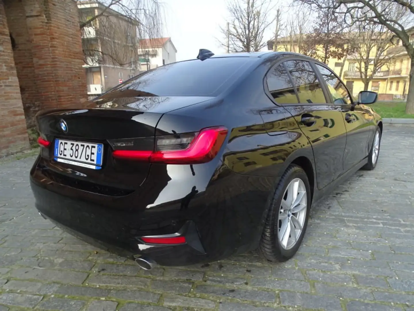 BMW 316 d 48V Business Advantage Negro - 2