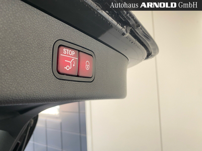 Mercedes-Benz E 200 E 200 T AMG-Line DISTRONIC LED Navi Lenkradhzg. BC — photo 15