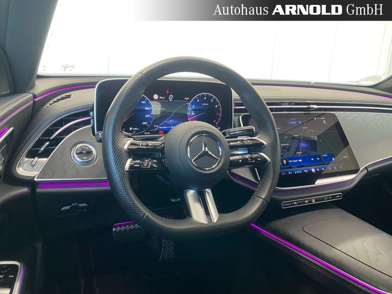 Mercedes-Benz E 200 E 200 T AMG-Line DISTRONIC LED Navi Lenkradhzg. BC — photo 9