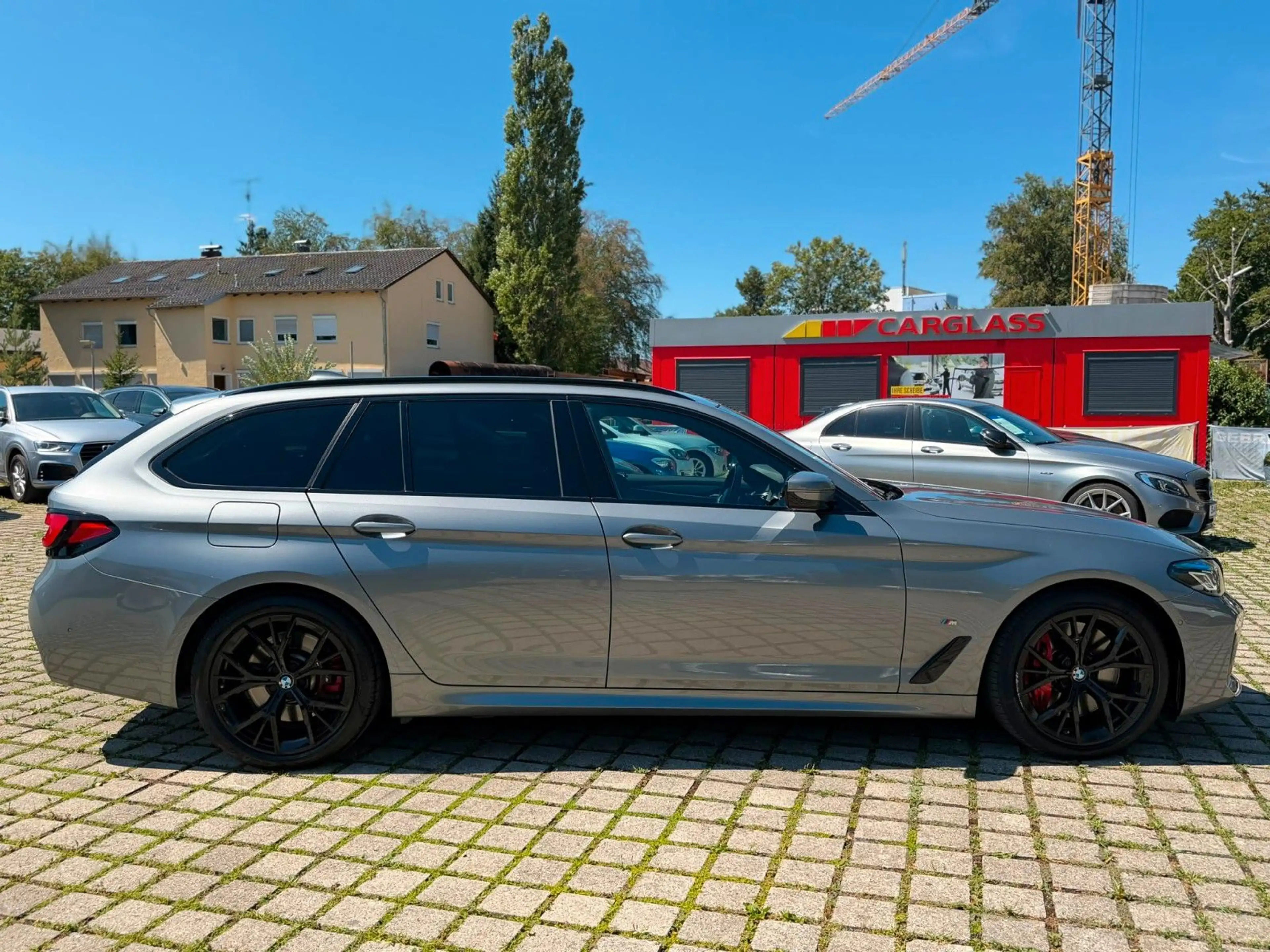 BMW 530 G31 Facelift Touring 530d M Sport M-paket — photo 7