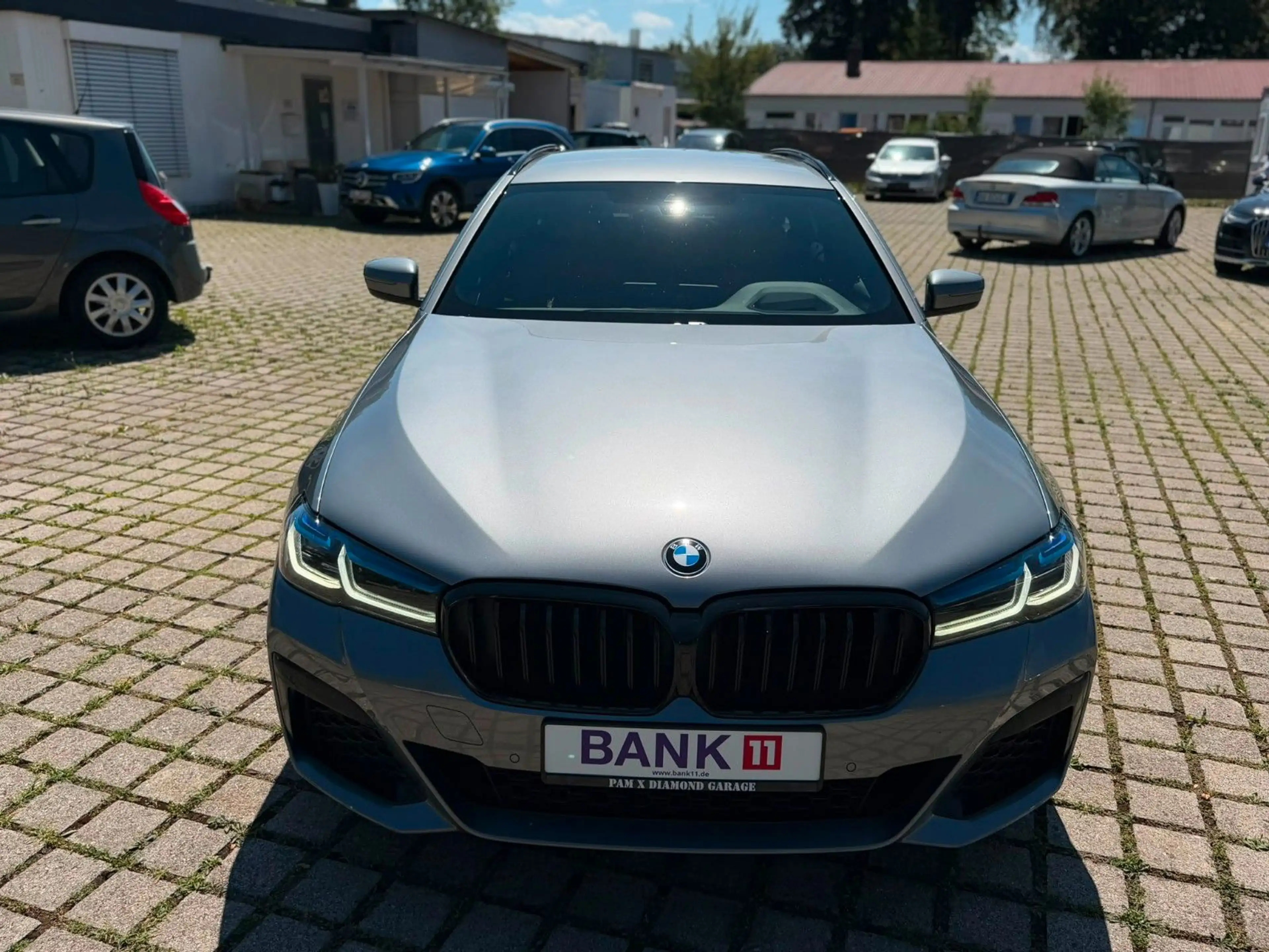 BMW 530 G31 Facelift Touring 530d M Sport M-paket — photo 2