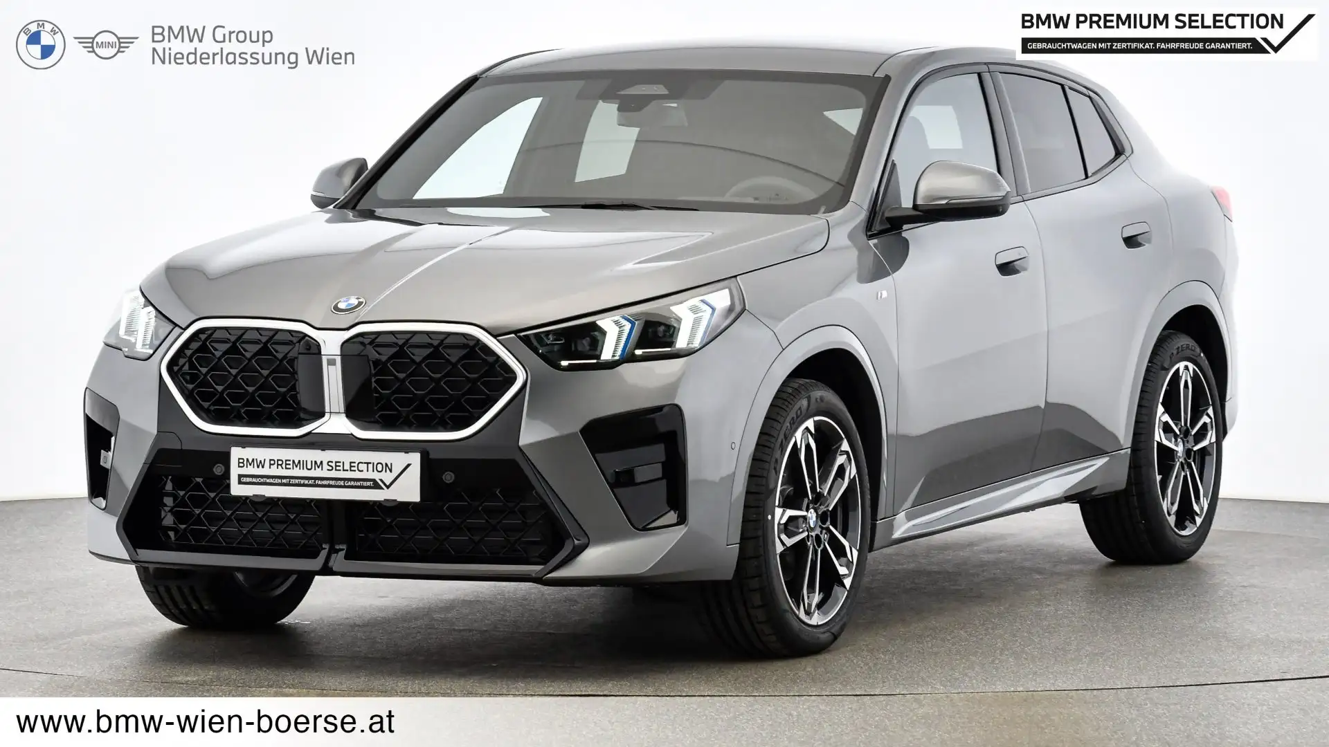 BMW X2 sDrive18d Grau - 1