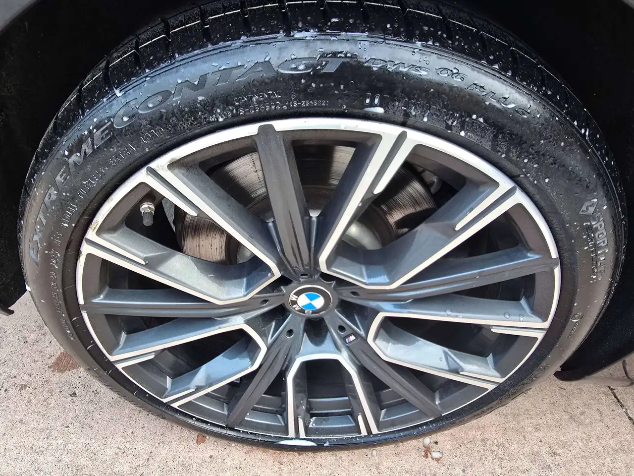 BMW 7 Series снимка BMW 7 Series
