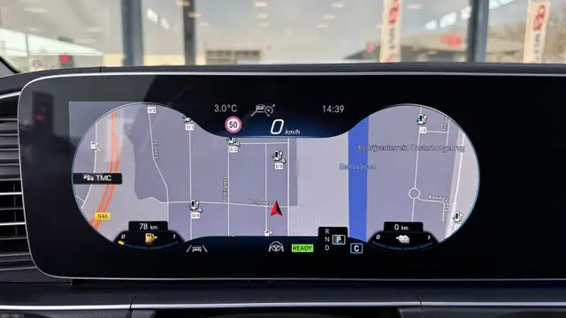 Mercedes-Benz Gle view 29