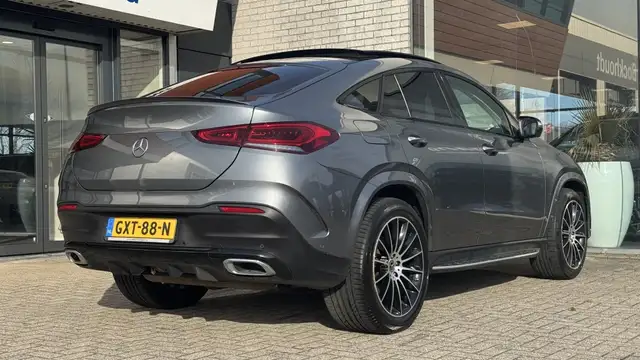 Mercedes-Benz Gle view 4