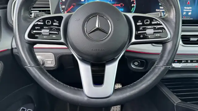 Mercedes-Benz Gle view 24