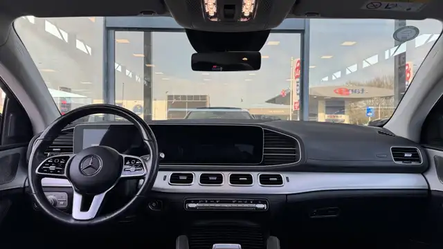 Mercedes-Benz Gle view 19