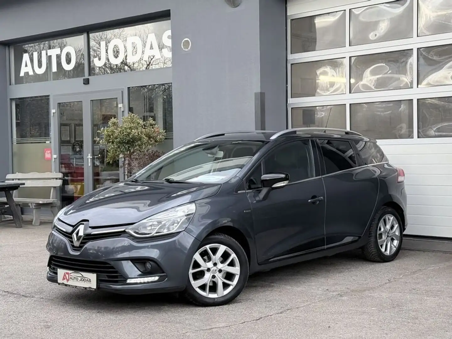 Renault Clio Grandtour TCe 90 Limited **Keyless/Sitzheiz** Grau - 2