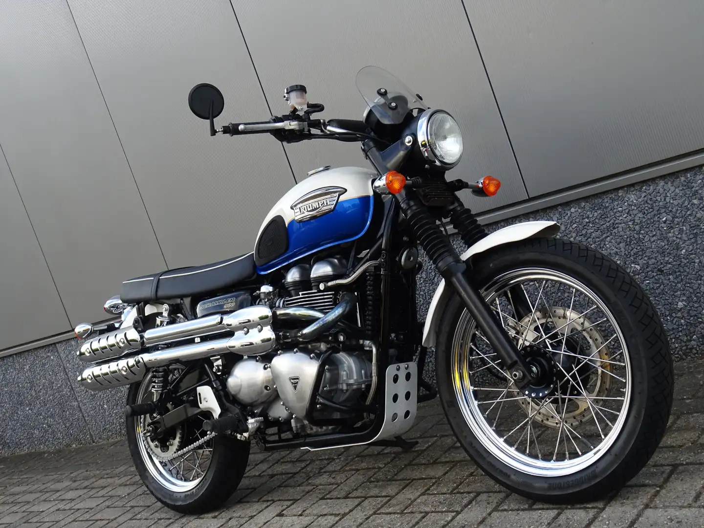 Triumph Scrambler 900 Weiß - 2