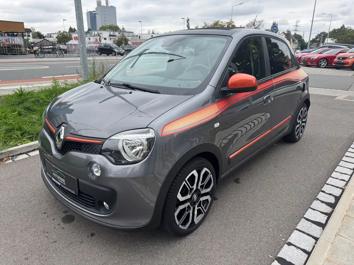Renault Twingo GT/Klima/SHZ/Kamera/Navi/Faltdach Grau - 1