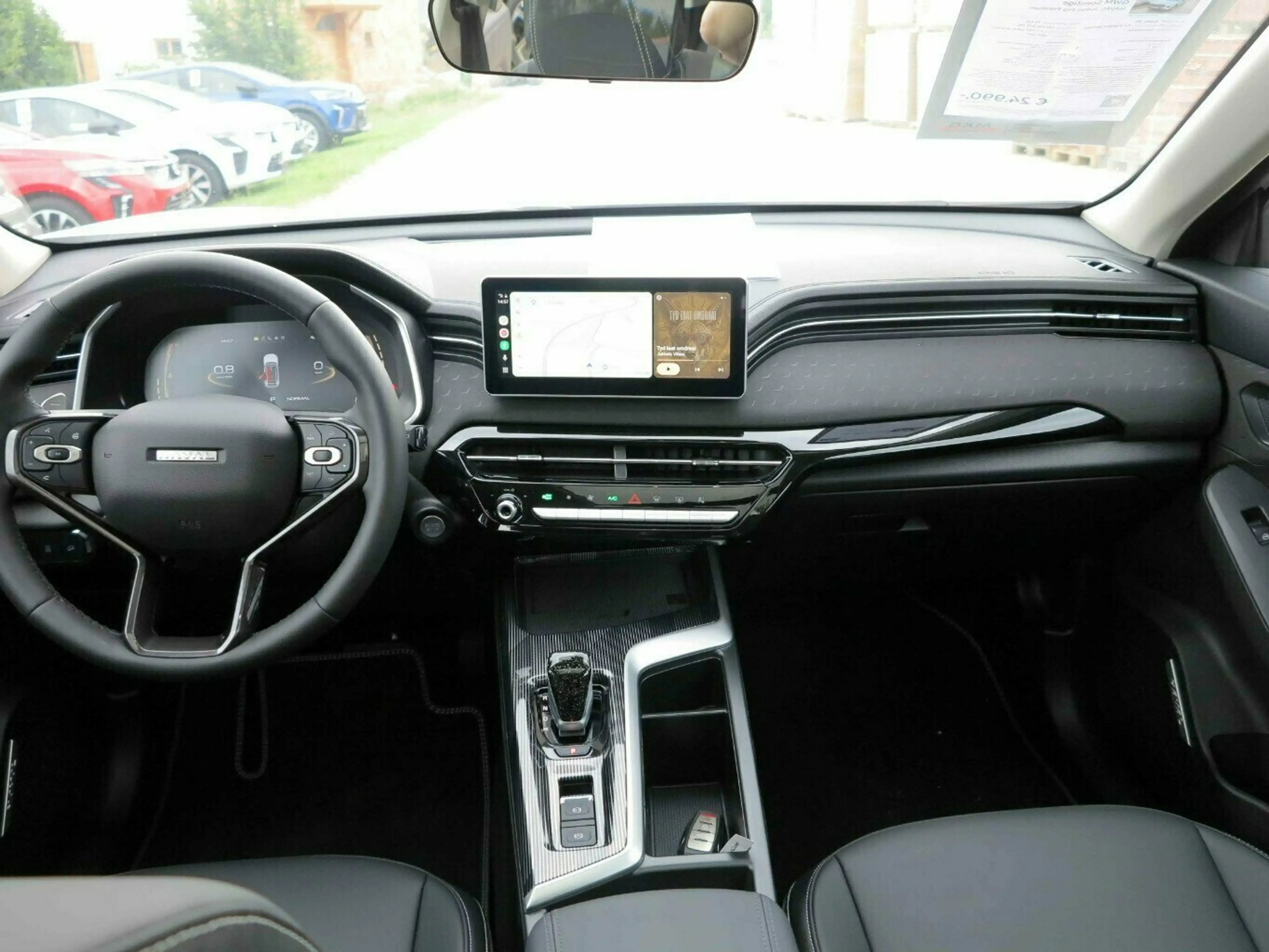 GWM HAVAL Jolion Pro Premium mit 18" SR + WR Satz 17" — photo 12