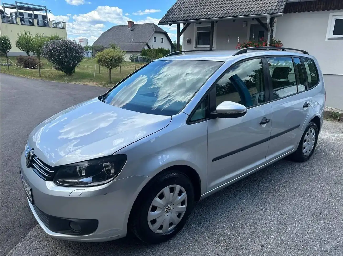 Volkswagen Touran Touran Comfortline 1,6 BMT TDI DPF Comfortline Silber - 2