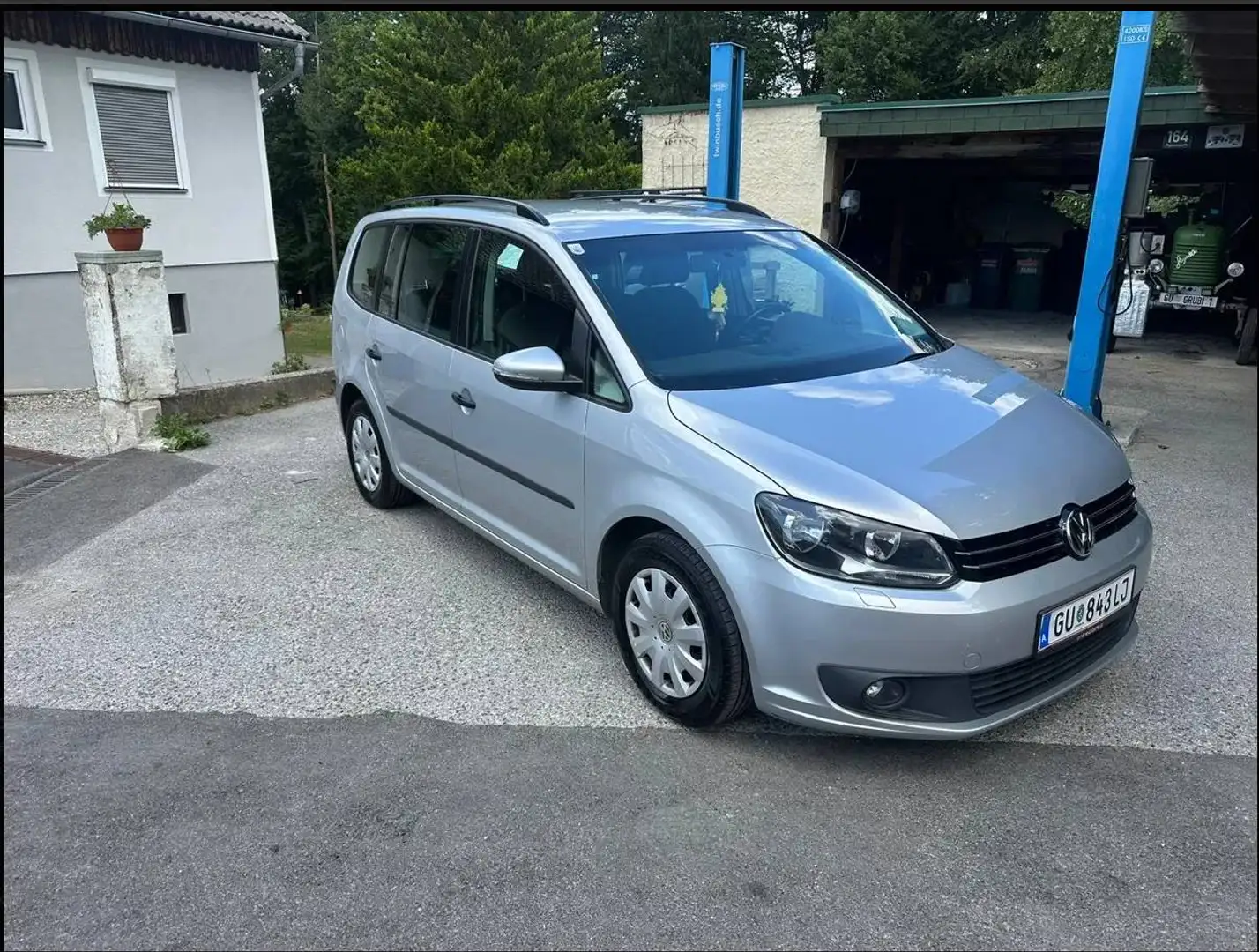 Volkswagen Touran Touran Comfortline 1,6 BMT TDI DPF Comfortline Silber - 1