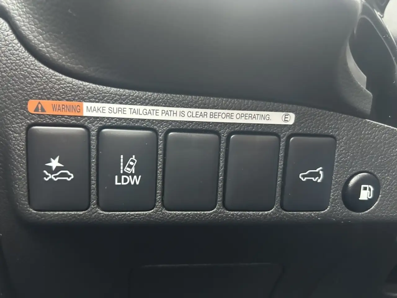 Mitsubishi Outlander снимка Mitsubishi Outlander