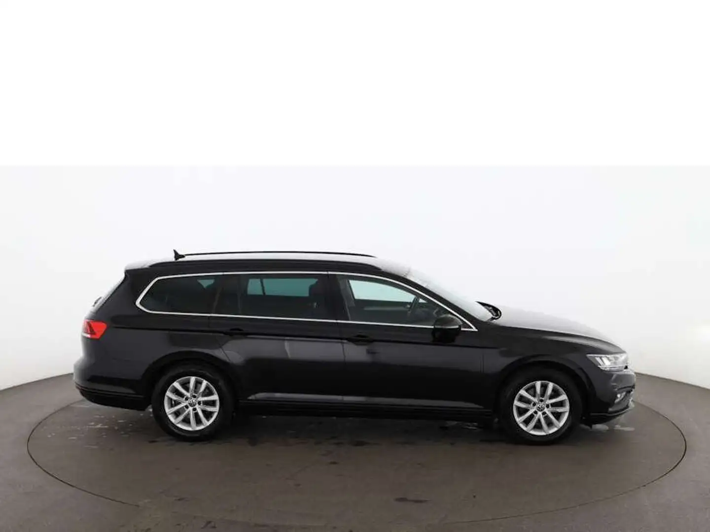 Volkswagen Passat Variant 2.0 TDI Business Aut LED AHK RADAR Schwarz - 2