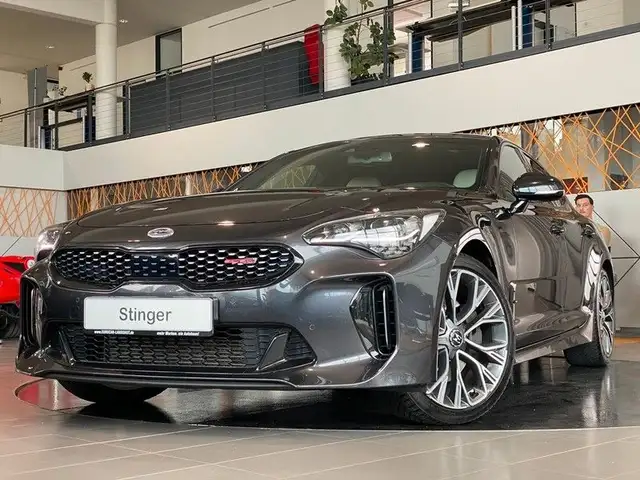 Kia Stinger 2.0 T-GDI GT-Line Navi LED Sbel H&K ACC