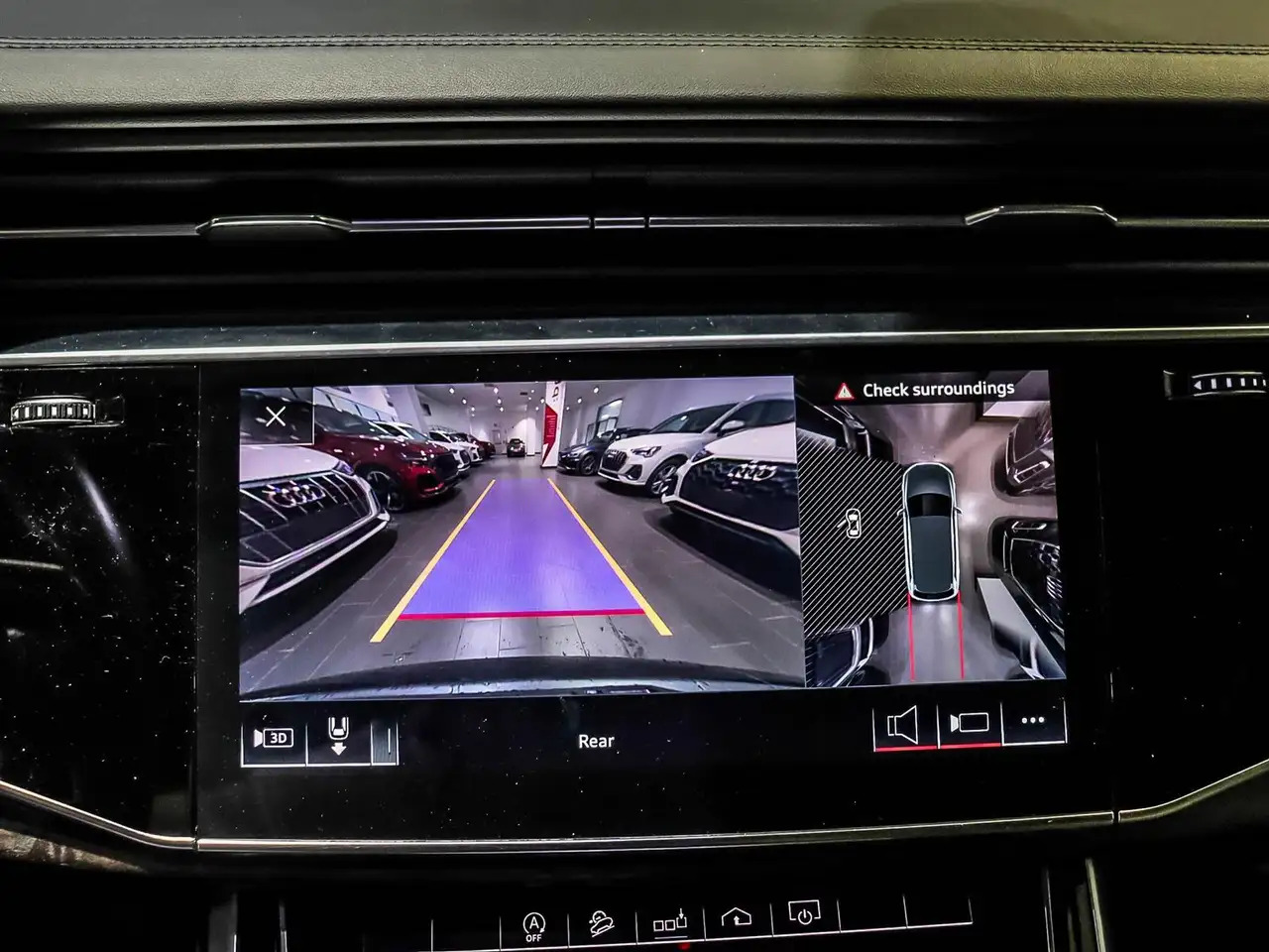 Audi Q7 снимка Audi Q7