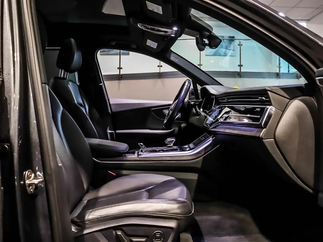 Audi Q7 снимка Audi Q7