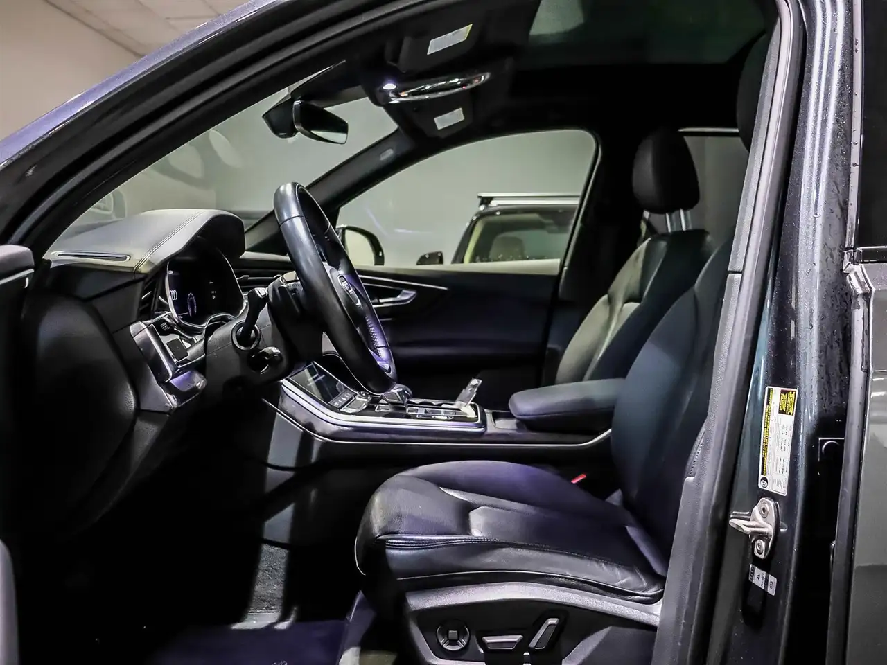 Audi Q7 снимка Audi Q7
