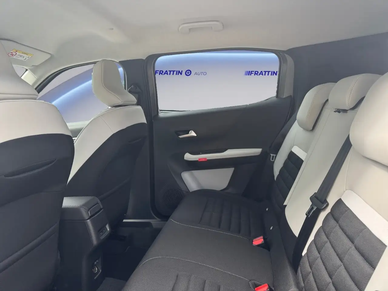 Citroen C3 Aircross Hybrid 145 CV e-DCS6 Max 17