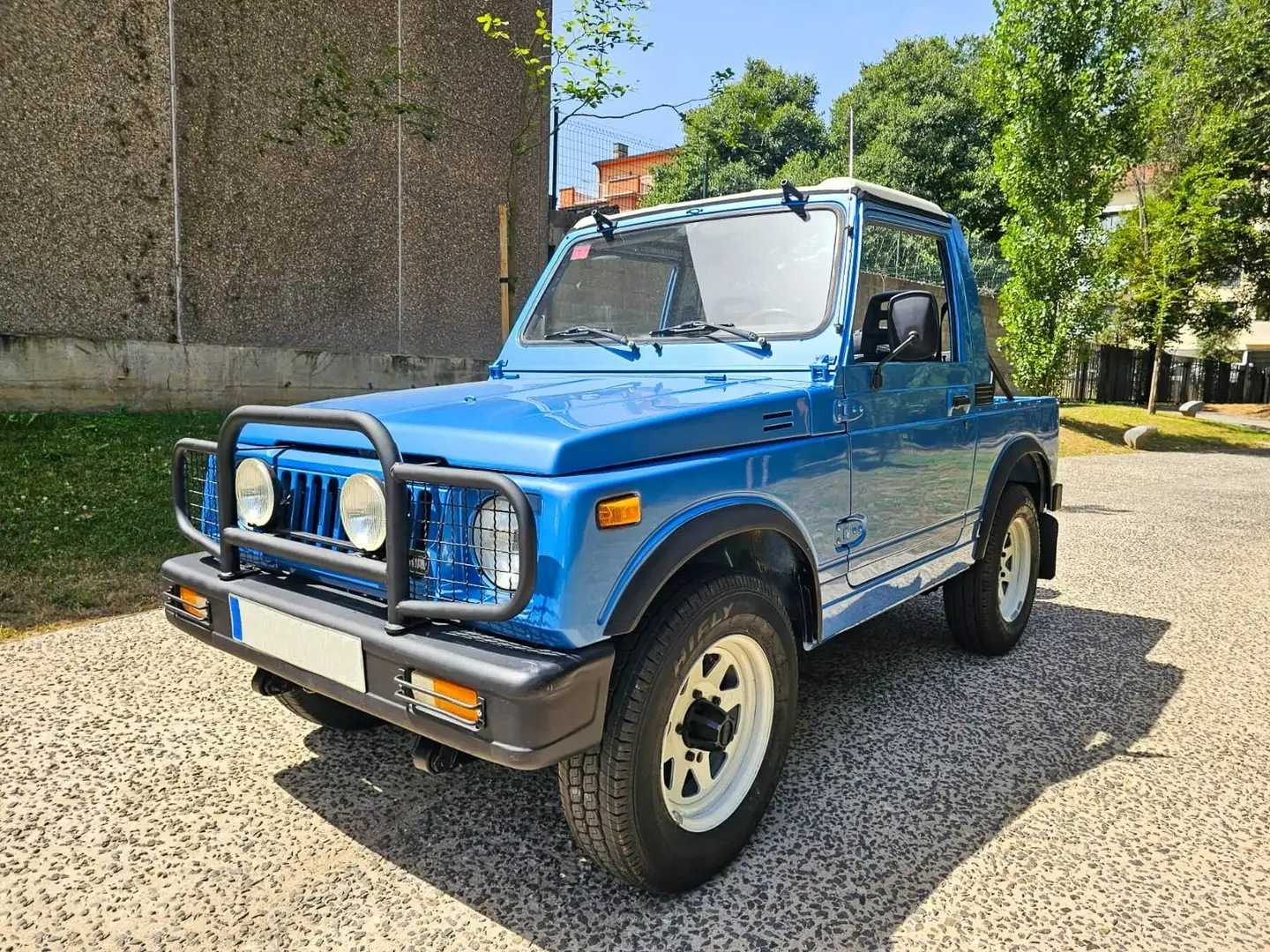 Suzuki Santana SJ410 Blau - 1
