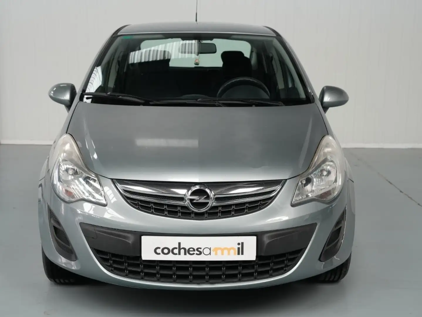 Opel Corsa 1.2 Selective S&S Grau - 2