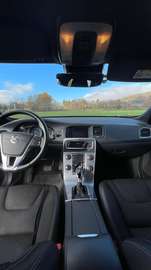 V60 Cross Country D3 Kinetic Geartronic Kinetic