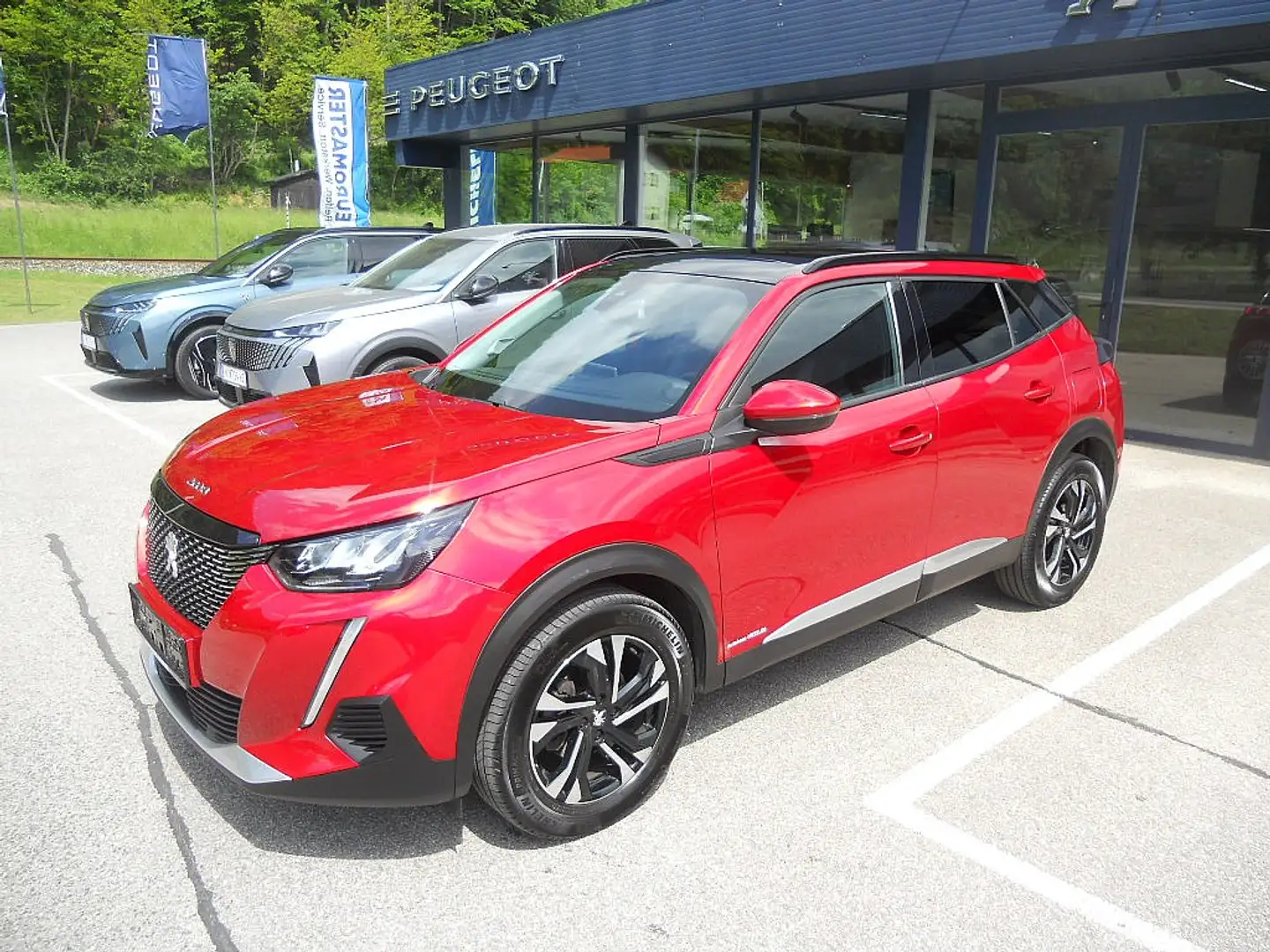 Peugeot 2008 PureTech 130 S&S Allure EAT8 Rojo - 1