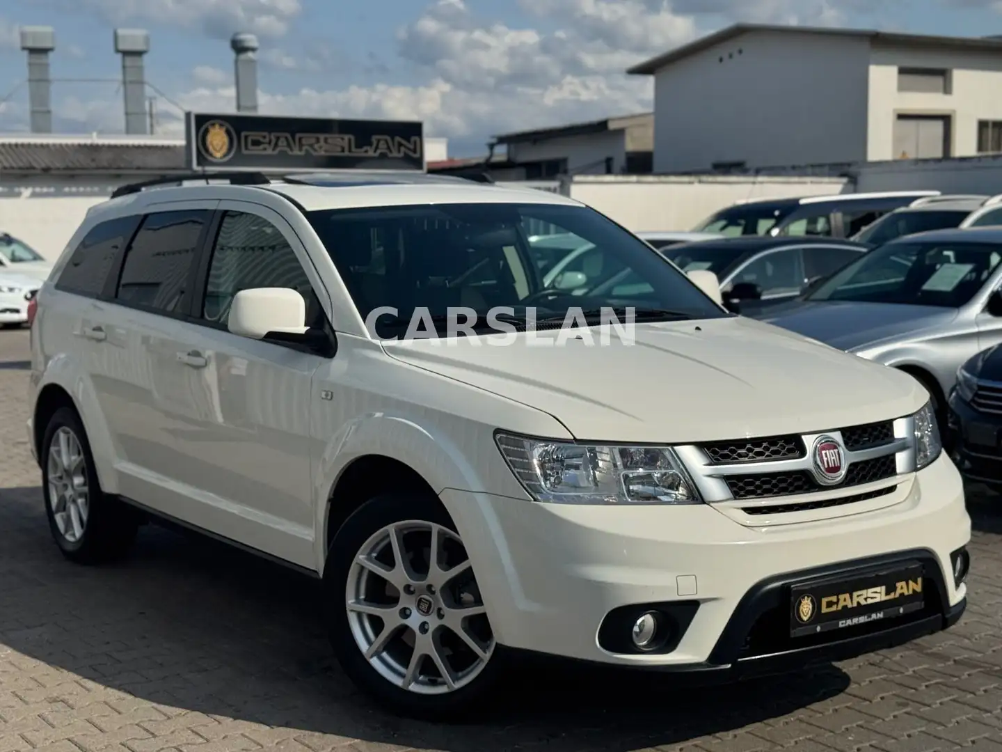 Fiat Freemont URBAN 1.HAND+7-SITZER+S.DACH+SHZ+PDC Blanc - 1