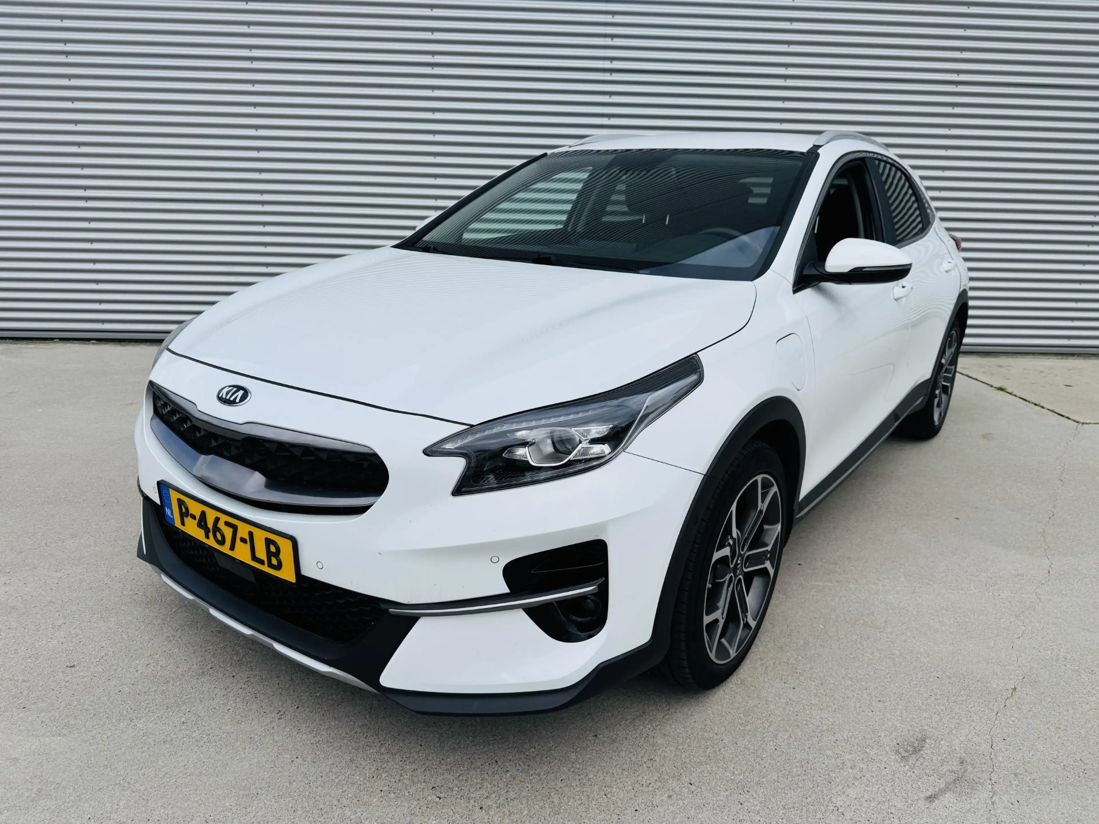Kia XCeed 1.6 GDi PHEV DynamicPlusLine Edition Draaghaak tbv — photo 2